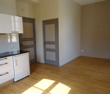 Location Appartement 1 pièce 21m² NARBONNE 11100 - Photo 2