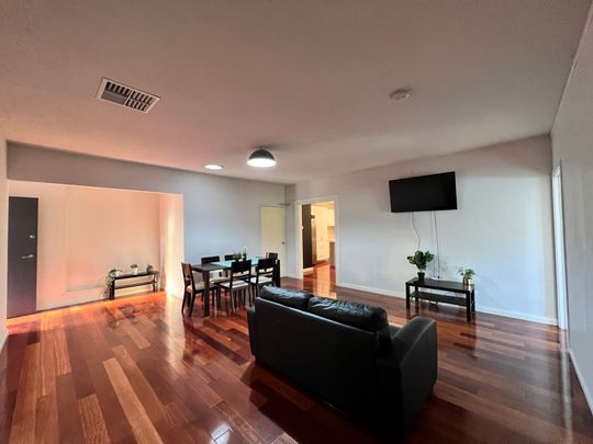 Burwood East - Photo 1