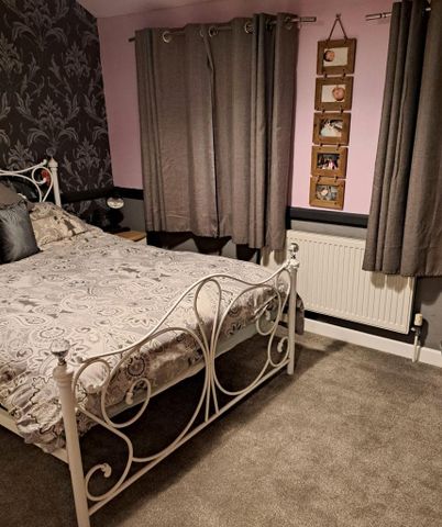 2 bedroom end of terrace house to rent - Photo 4