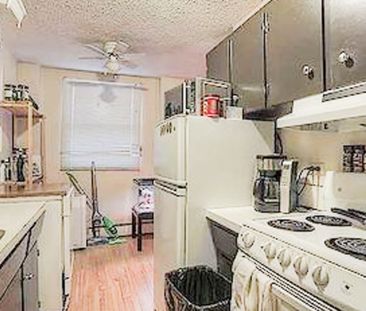1 Bedroom Condo In Mount Pleasant – Prime Location. Heat & Water In... - Photo 3