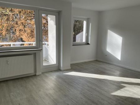 Jetzt frei! 3-Zimmer-Wohnung in Gelsenkirchen Hassel mit Balkon!!! - Photo 4