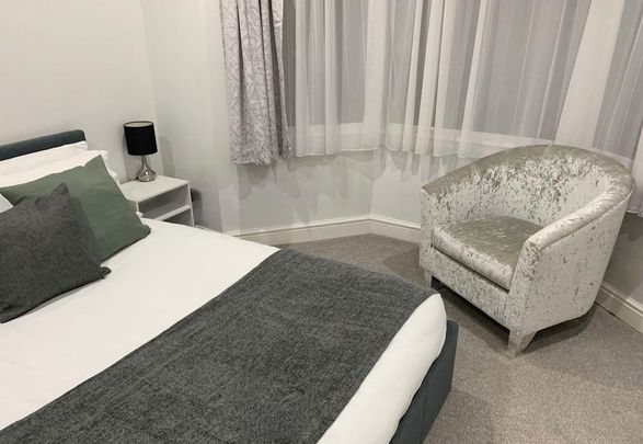 1 bedroom serviced apartment to rent - Photo 1