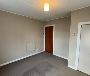 Neat and tidy 2-bedroom in Grassmare - Photo 3