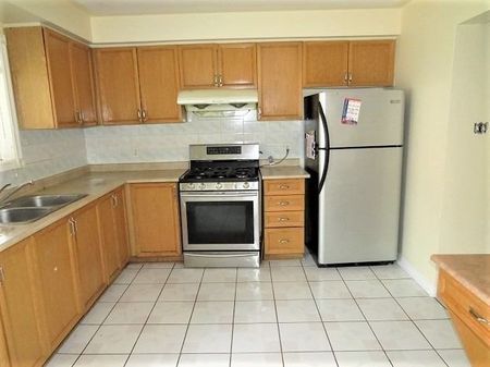 For Lease - 105 Kruger Road, Markham, Ontario - Photo 3