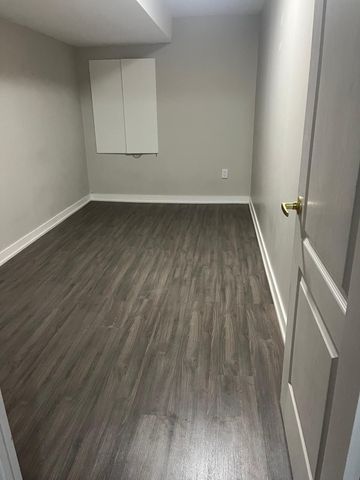 For Lease - 166 Golden Springs Drive, Brampton, Ontario - Photo 3