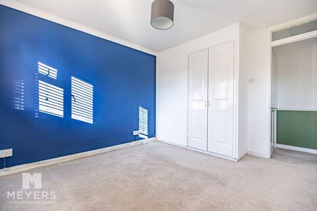 2 bedroom terraced house to rent - Photo 4