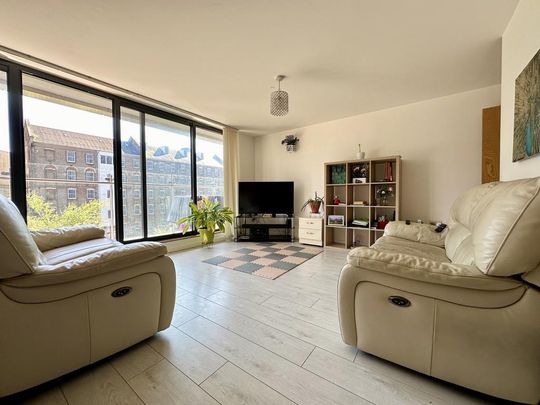 2 bedroom flat to rent - Photo 1