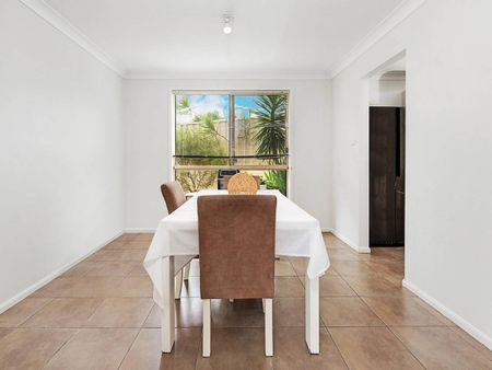 PRICE DROP - Solid Family Home - Photo 3