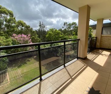Spacious Duplex With Ducted Air Conditioning Throughout - Photo 2