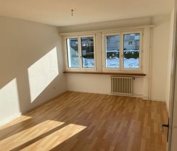 Appartement de 3 pièces au 2ème étage avec balcon - Photo 2