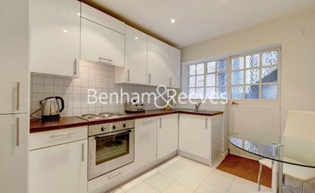 2 Bedroom flat to rent in Pelham Court, Fulham Road, Chelsea, SW3 - Photo 3