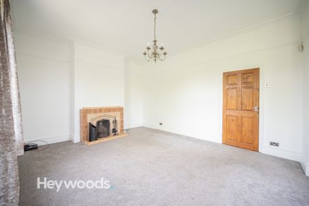 3 bed town house to rent in Alexandra Road, May Bank, Newcastle-under-Lyme ST5 - Photo 4