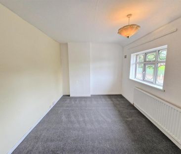 2 bedroom semi-detached house to rent - Photo 3