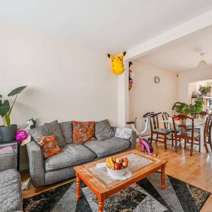 3 bedroom house to rent - Photo 1