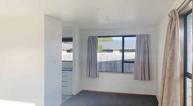 RANGIORA - 3 BEDROOMS - Photo 1