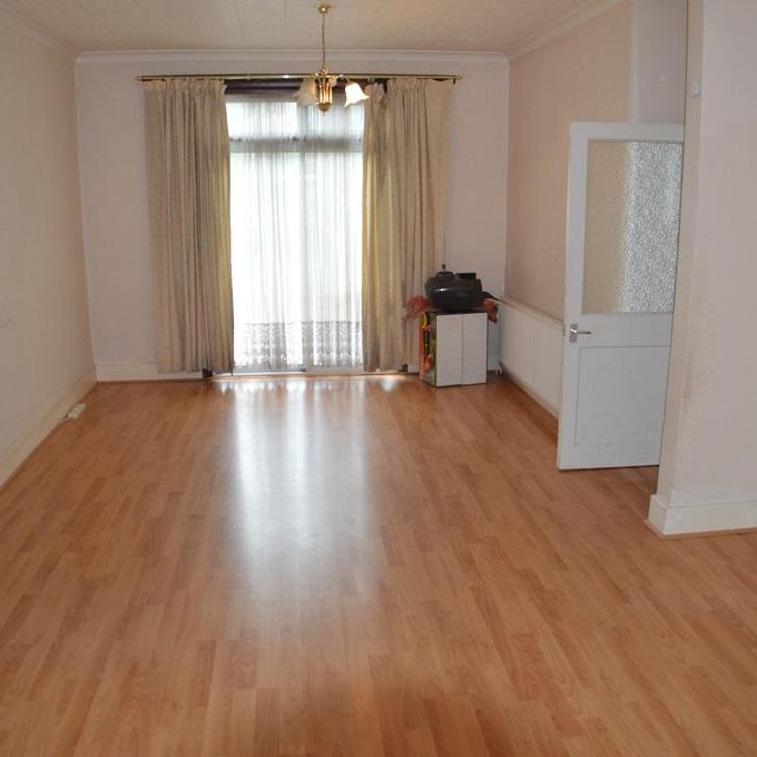 3 bedroom terraced house to rent - Photo 1
