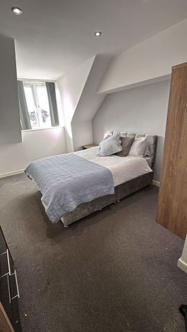 1 bedroom in a house share to rent - Photo 3