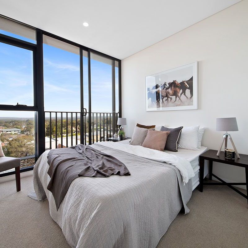 Modern Low Maintenance & Convenience - Photo 1