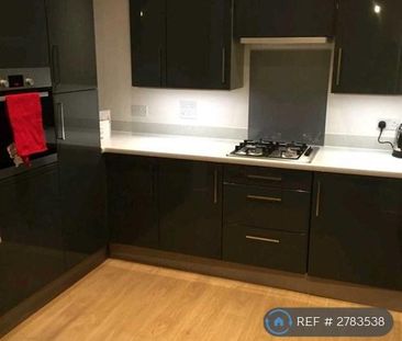 2 bedroom flat to rent - Photo 6