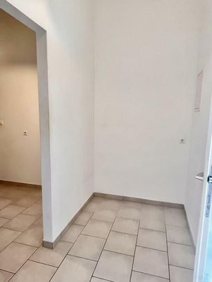 ab 1.2.2026 beziehbar: Altbau- 2 Zimmerwohnung im 2.OG mit Lift - Foto 1