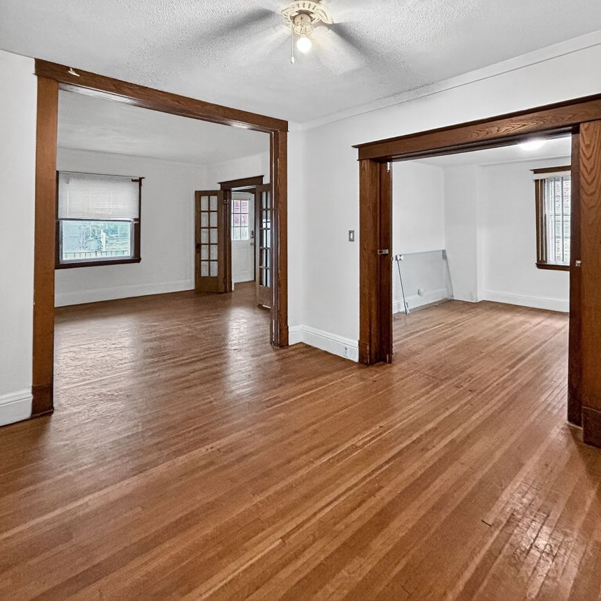 For Lease - 303 Merritt Street, St. Catharines, Ontario - Photo 1