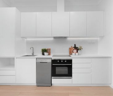 106 Wilson Street, Botany NSW 2019 - House For Rent | Domain - Photo 1