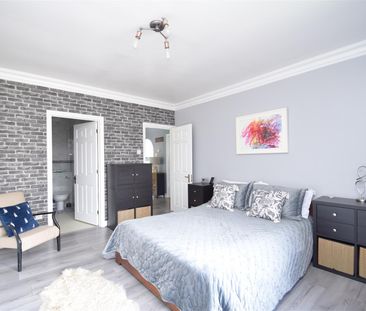 2 bedroom apartment - Photo 6