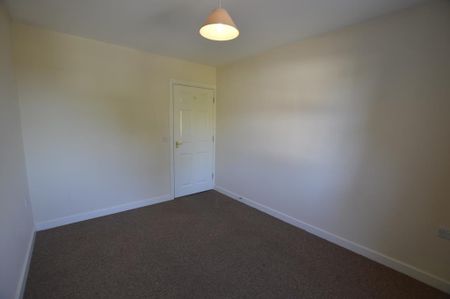 Amaya Lodge, 54 Alton Road, Bournemouth, Dorset, BH10 4AF - Photo 2