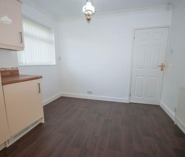 2 bedroom bungalow to rent - Photo 3