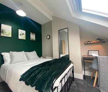 Beechwood Crescent (room 5), Burley, Leeds - Photo 2