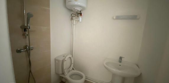 Location Appartement 1 pièce 20m² STE CLOTILDE 97490 - Photo 2