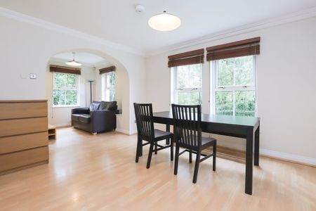 Rewley Road, Central Oxford - Photo 2