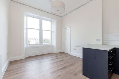 A bright and modern second floor two bedroom flat available on a part-furnished basis in Morningside. - Photo 4