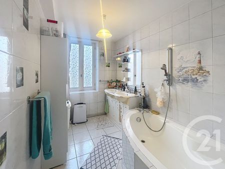 Location Maison 3 pièces 66m² RIOM 63200 - Photo 5