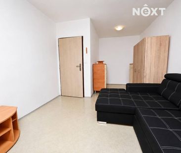 Pronájem bytu 1+1 33 m² - Fotografie 1