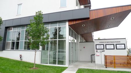 1 Bedroom + Den Condo For Rent In Marda Loop! Special Incentive - Photo 4