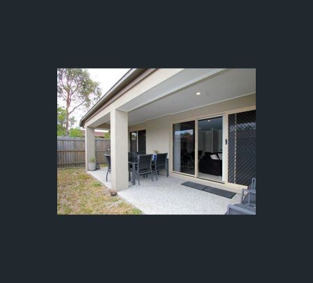30 Hudson Street, Calamvale, Qld 4116 - Photo 5