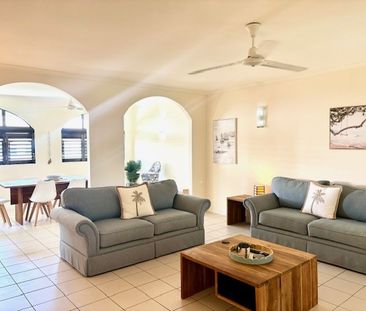 Resort Living in Palm Cove - Photo 2