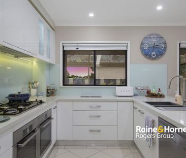 Room to Grow, Relax & Entertain in Style - Photo 2