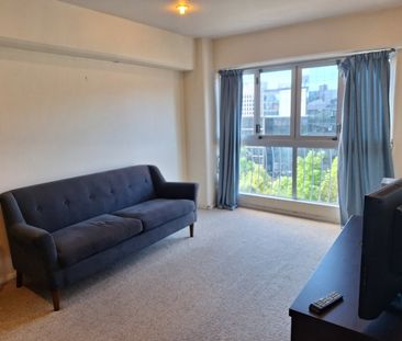 27/54 Hill Street, Thorndon - Photo 3