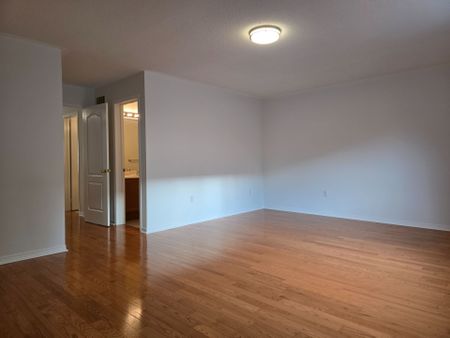 For Lease - 88 Dairy Drive, Toronto, Ontario - Photo 3