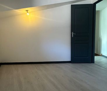 Location Appartement 3 pièces 60m² - Photo 3