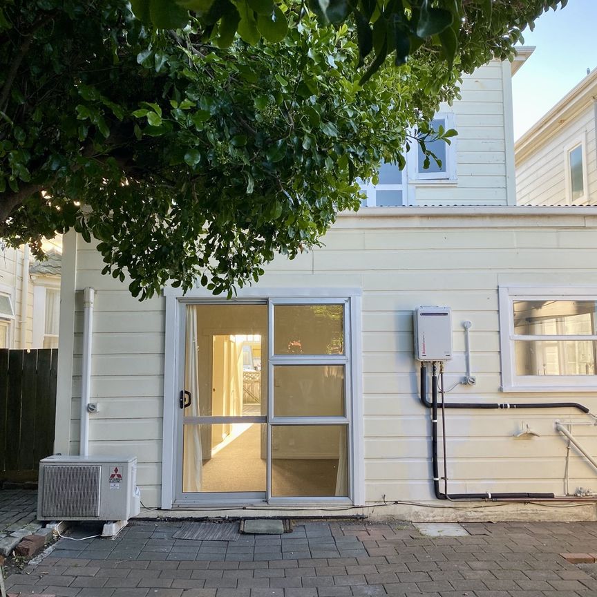 9A Ross Street, Kilbirnie - Photo 1