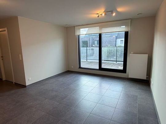 Appartement te huur - Photo 1