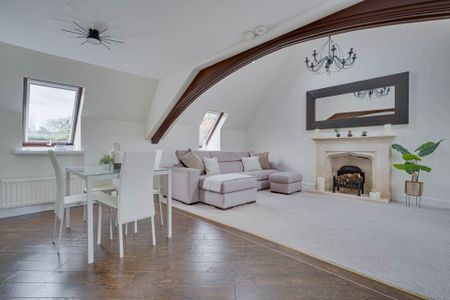 Price £995 pcm - Available Now - Furnished - Photo 2