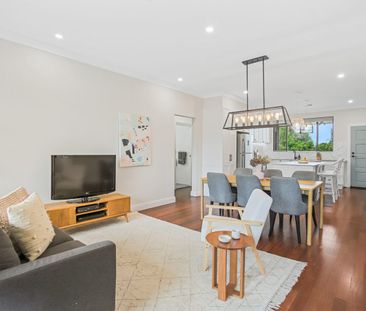 Renovated Double Brick Family Home in Prime Seven Hills Location - Photo 3