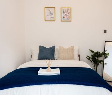 Room in a Shared House, Crondall St, M14 - Photo 6