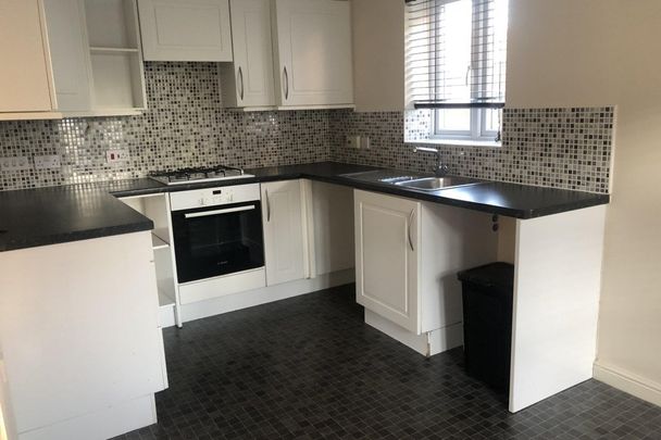 Washington Drive - Photo 1