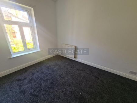 3 bedroom detached house to rent - Photo 4