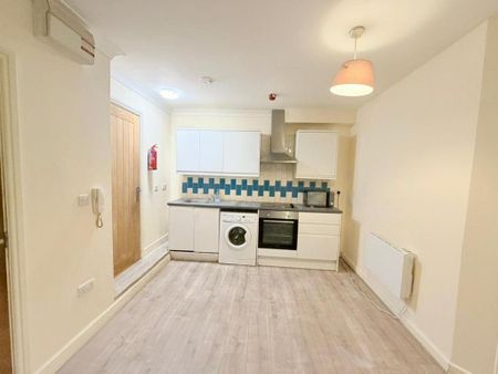 1 bedroom flat to rent - Photo 5
